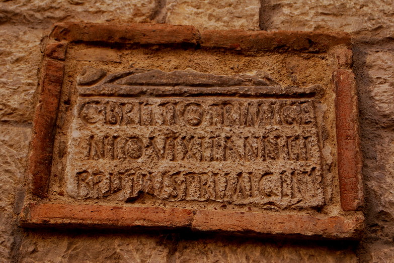 Potenza Brickwork (Latin?)