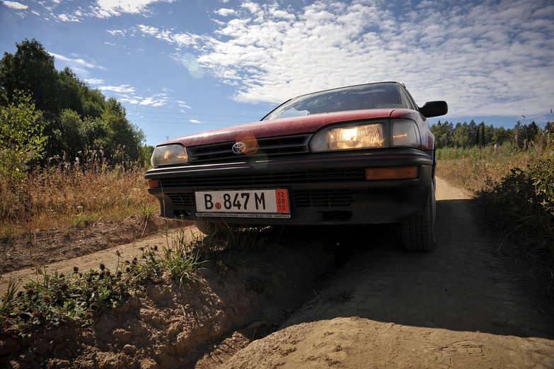 LRC on Rutted Russian Road